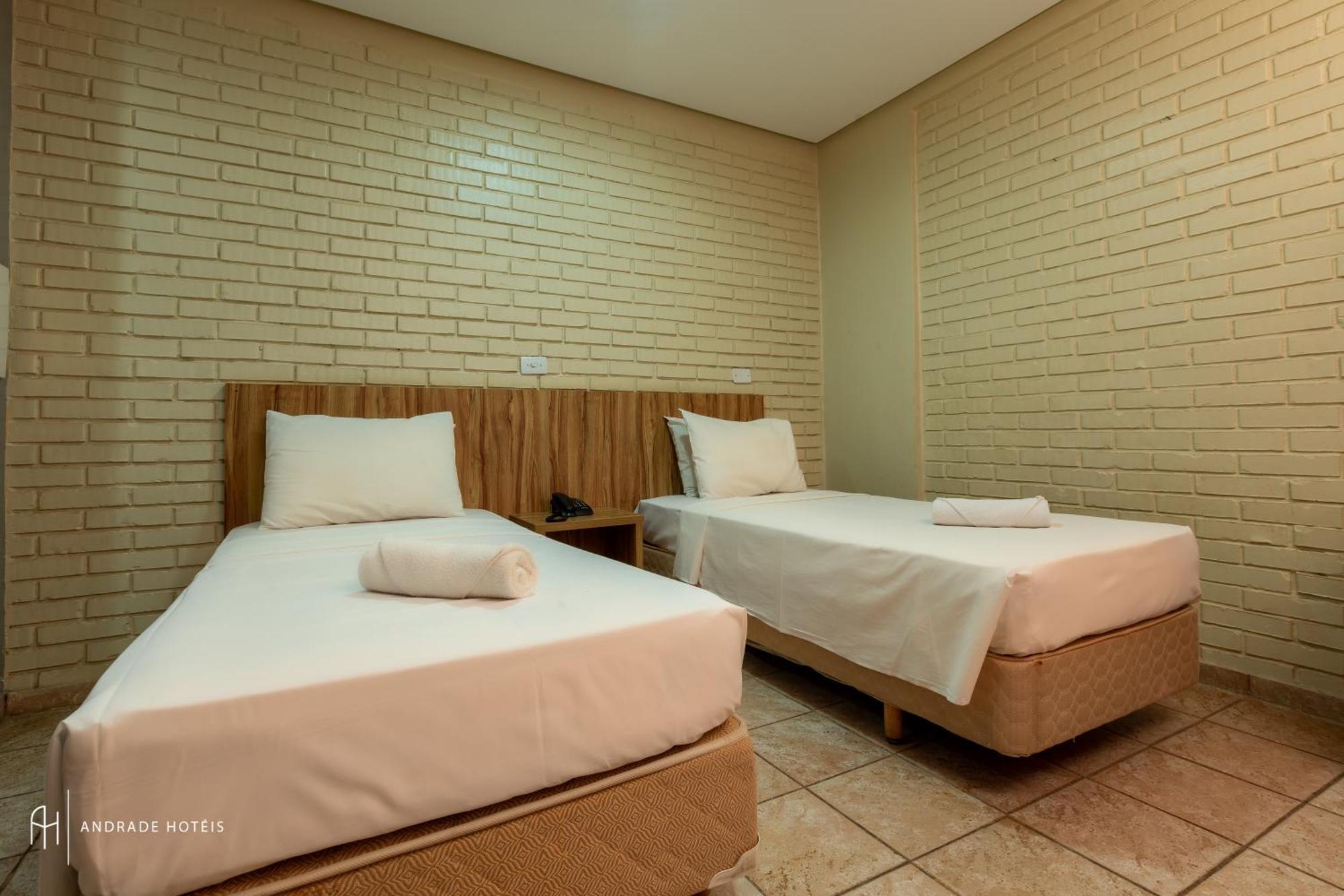 Rede Andrade Centro Hotel 4*
