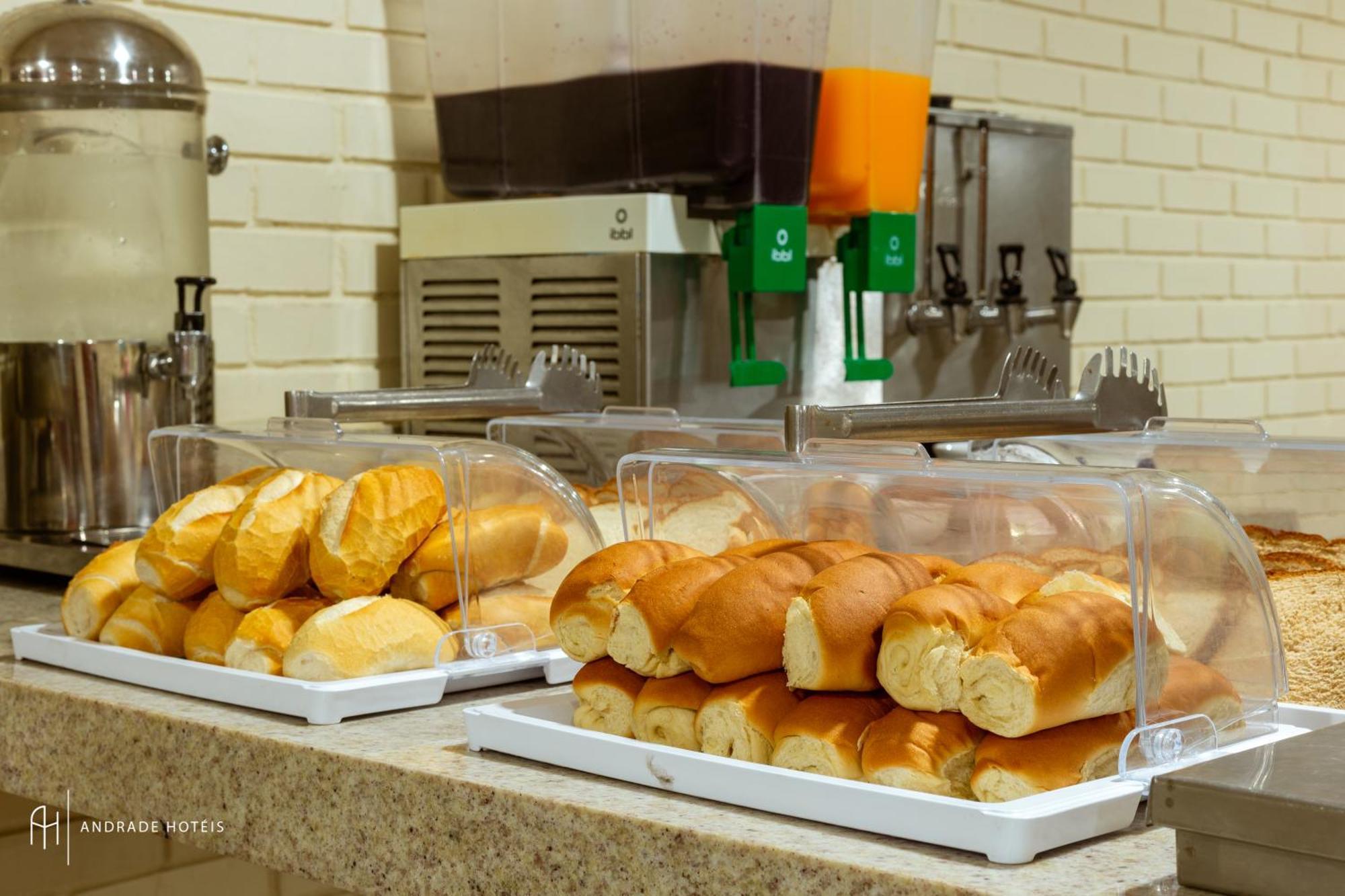 Rede Andrade Centro Hotel 4*